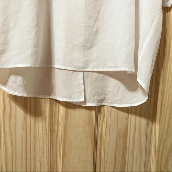 ⚫️ BCBG Sheer Tuxedo Split-Back Shirt - Picture 4 of 10